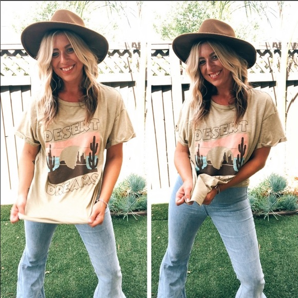 Tops - NEW DESERT DREAMS Relaxed Tee, T-Shirt, Top; S 4/6
